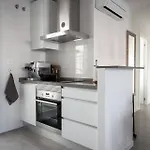 Sunny In With Outdoor Swimming Pool And Garage Parking Place Included, 300m From The Sandy * 德尼亚
