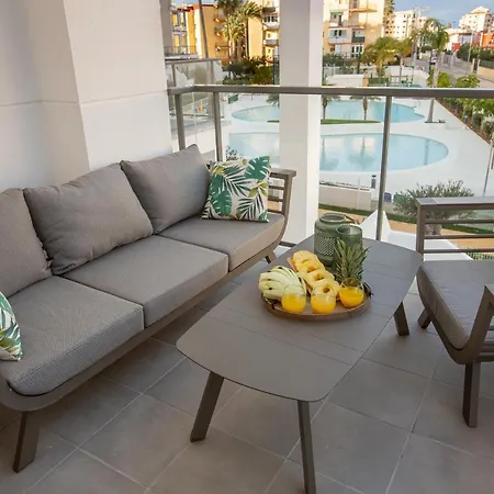 Sunny In With Outdoor Swimming Pool And Garage Parking Place Included, 300m From The Sandy Dénia