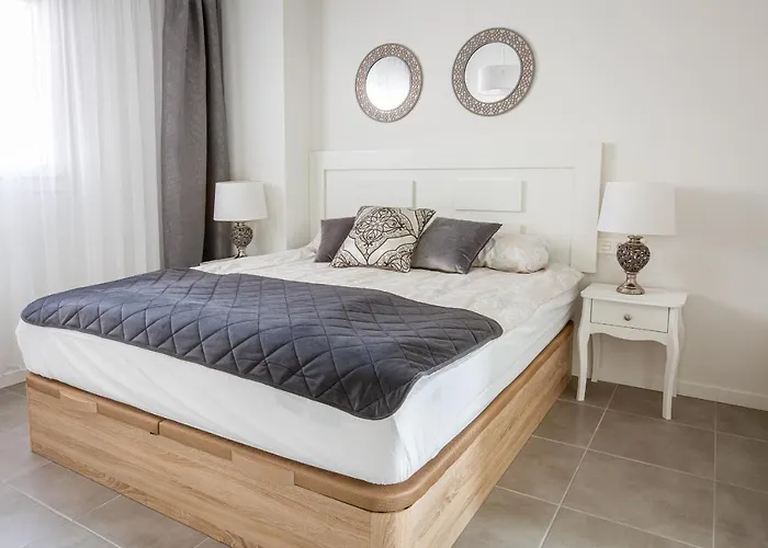 Sunny In With Outdoor Swimming Pool And Garage Parking Place Included, 300m From The Sandy *