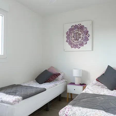 Sunny In With Outdoor Swimming Pool And Garage Parking Place Included, 300m From The Sandy *